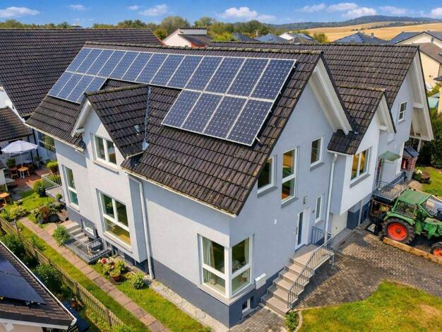 Doppelhaushälfte zum Kauf 469.000 € 5 Zimmer 149,2 m² 358,5 m² Grundstück Altenstadt 63674