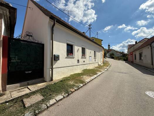 Immobilie in Mistelbach - Haus zum Kauf - Mistelbach - 220.000 € - 3 Zimmer, 71,7 m², 194 m² Grundstück - Bild 2