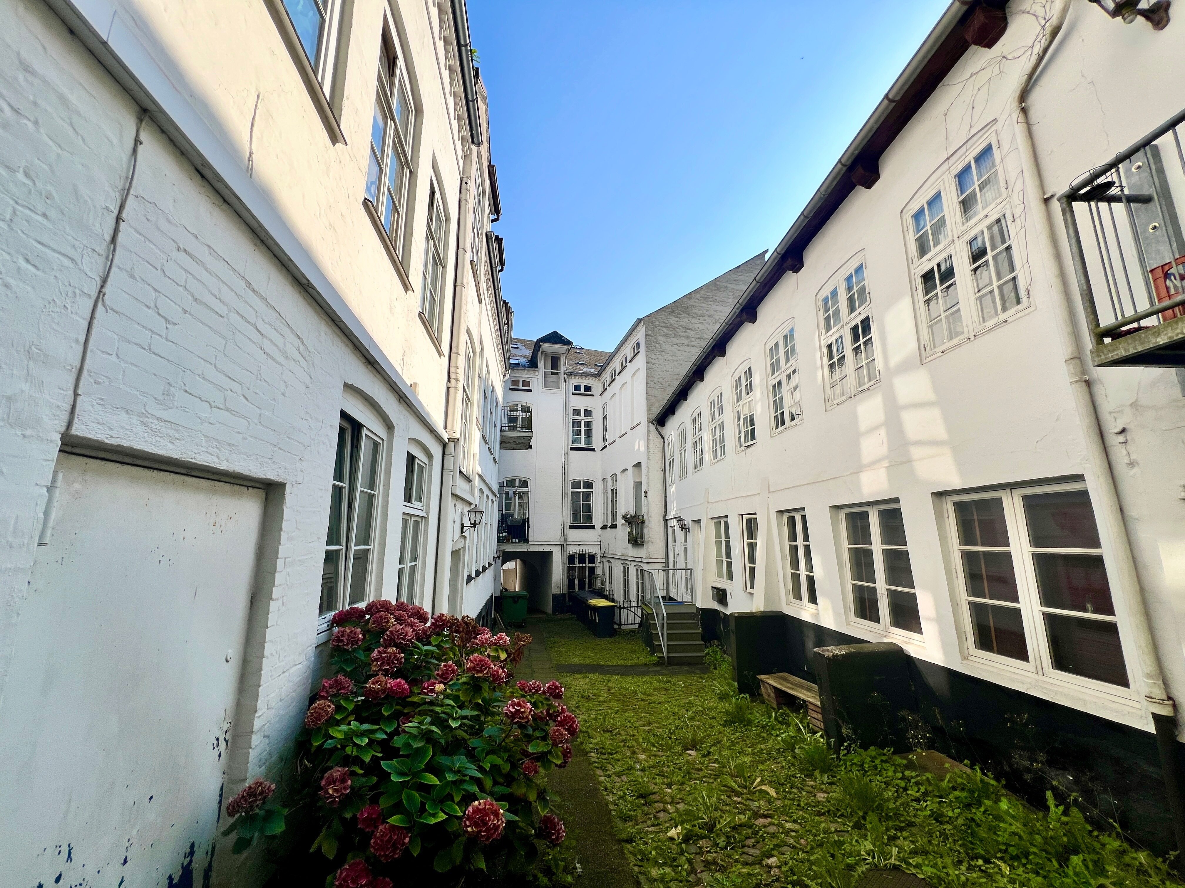 Wohnung zur Miete 535 € 2 Zimmer 64,3 m²<br/>Wohnfläche EG<br/>Geschoss Altstadt - St.-Marien Flensburg 24937