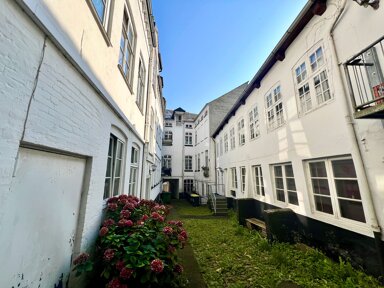 Wohnung zur Miete 535 € 2 Zimmer 64,3 m² EG Altstadt - St.-Marien Flensburg 24937