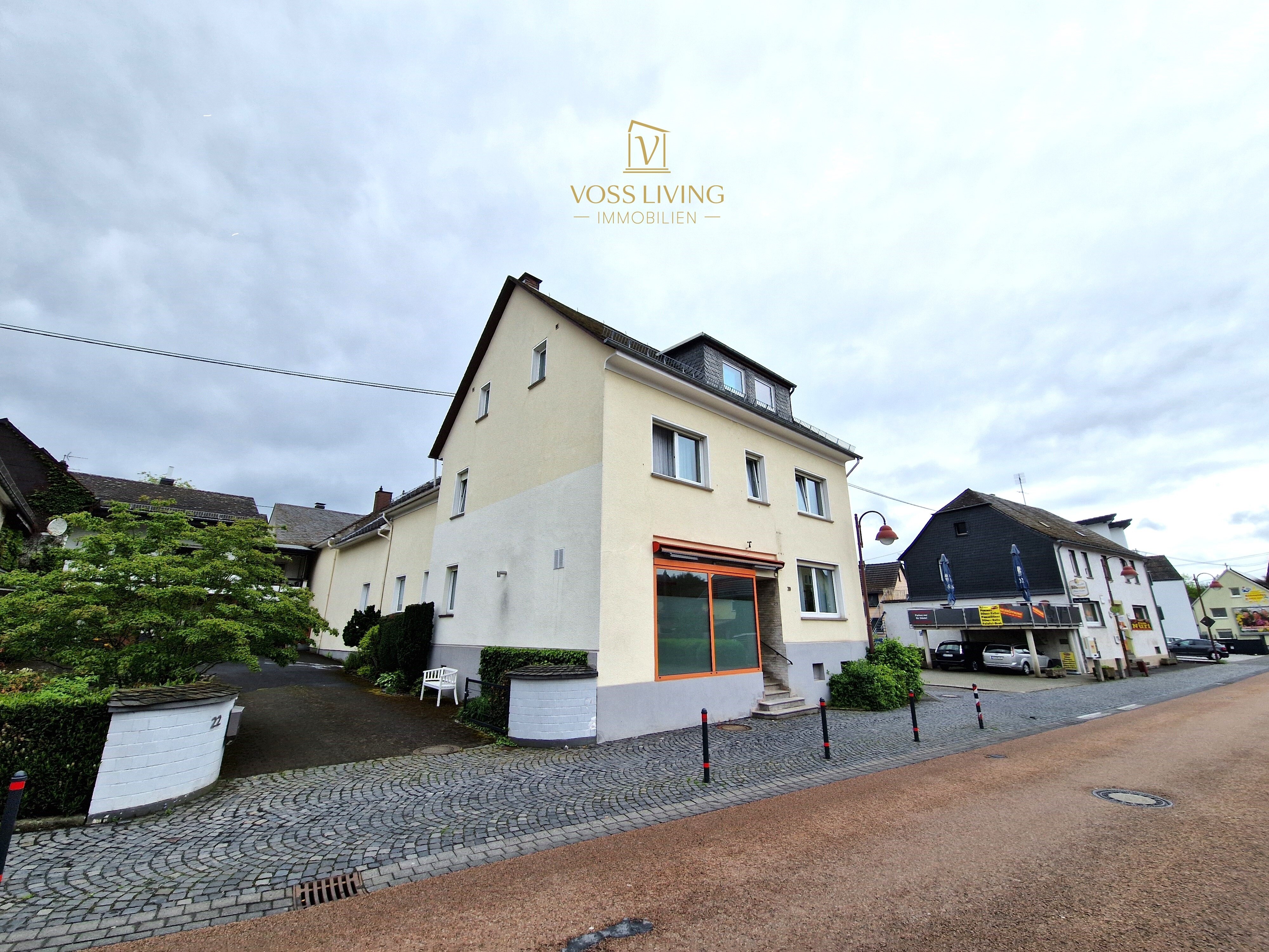 Haus zum Kauf 219.000 € 10 Zimmer 166,6 m²<br/>Wohnfläche 318 m²<br/>Grundstück Dernbach (Westerwald) 56428