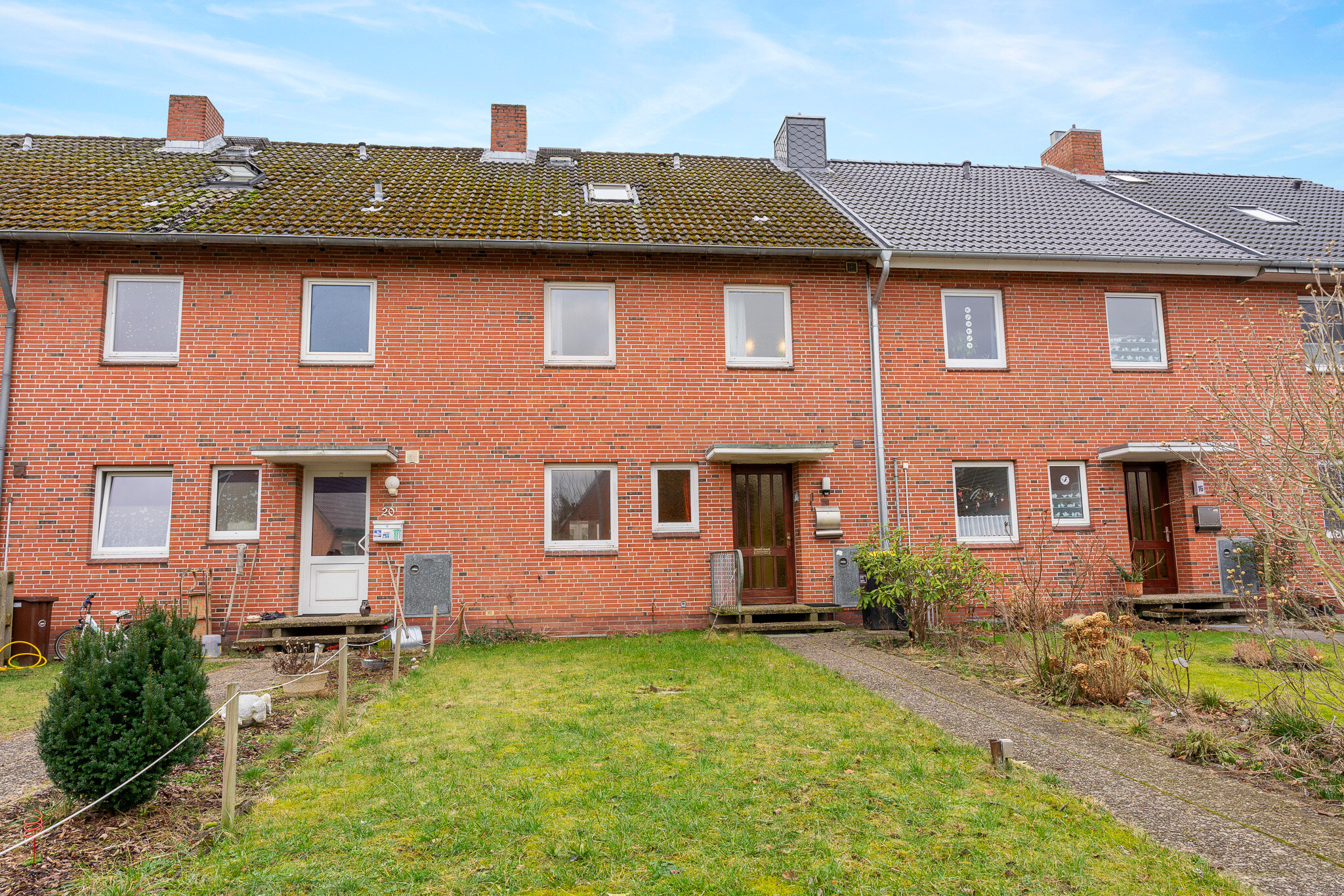 Reihenmittelhaus zum Kauf 171.000 € 6 Zimmer 100 m²<br/>Wohnfläche 380 m²<br/>Grundstück ab sofort<br/>Verfügbarkeit Schacht-Audorf 24790