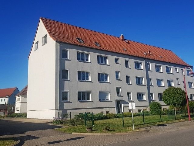 Wohnung zum Kauf 38.500 € 3 Zimmer 58,7 m²<br/>Wohnfläche 3.<br/>Geschoss ab sofort<br/>Verfügbarkeit Haselbach 04617