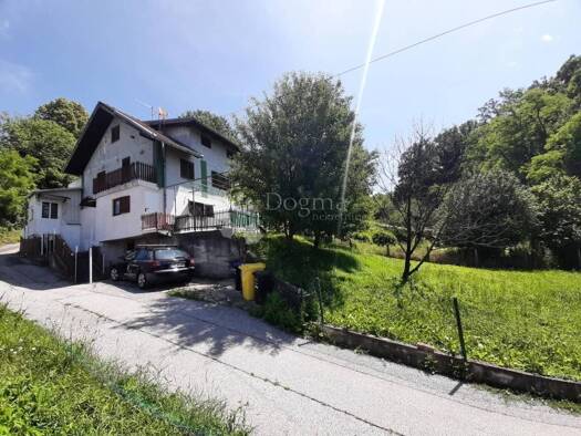 Haus zum Kauf 239.000 € 7 Zimmer 238 m² Branovec, Gornja Dubrava Poljanice - Dubec