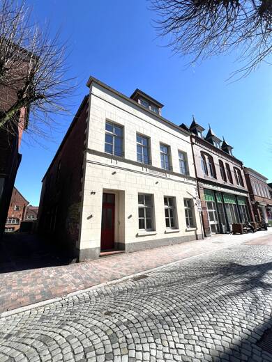 Wohnung zur Miete 550 € 2 Zimmer 50 m² 1. Geschoss frei ab sofort Brunnenstraße 22 Leer Leer 26789