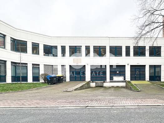 Lagerhalle zur Miete provisionsfrei 1.372 m² Lagerfläche teilbar ab 1.372 m² Lichtenbroich Düsseldorf 40472