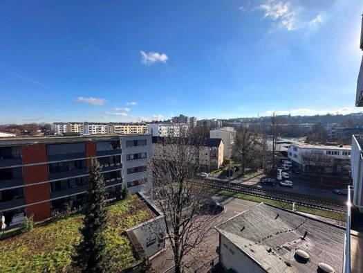 Wohnung zum Kauf 244.000 € 3 Zimmer 76,4 m² 6. Geschoss frei ab sofort Rot Stuttgart 70437