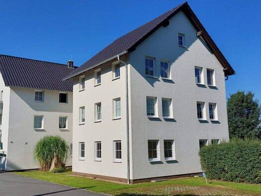 Wohnung zur Miete 430 € 2 Zimmer 60,7 m² 1. Geschoss frei ab 01.04.2026 Straße der Einheit 7 Weißenberg 02627