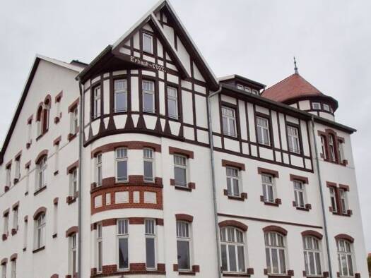 Wohnung zur Miete 300 € 2 Zimmer 43,3 m² 2. Geschoss frei ab sofort Mohrenstraße 18 Gotha 99867