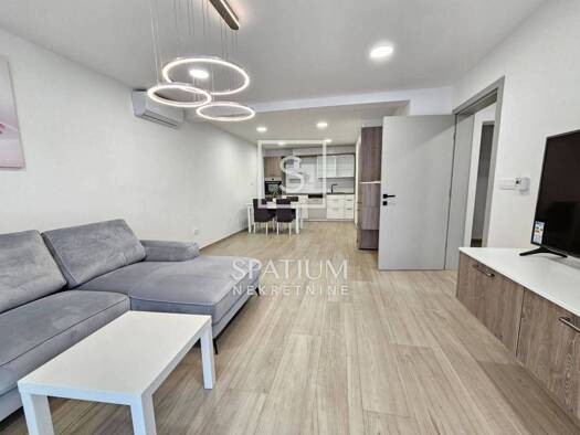 Wohnung zur Miete 850 € 2 Zimmer 66 m² Pobri, Opatija - Okolica Pobri, Volosko