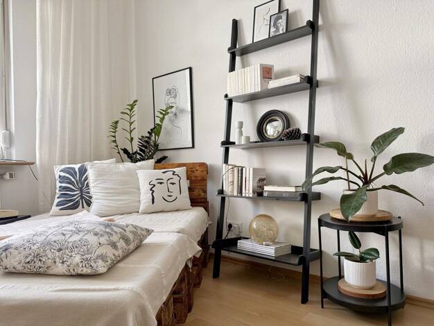 Wohnung zur Miete 1.400 € 4 Zimmer 92,4 m² EG frei ab sofort Remscheiderstr. 10 Bad Cannstatt Stuttgart Bad-Cannstatt 70376