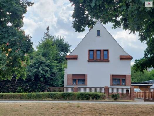 Einfamilienhaus zum Kauf 179.000 € 4,5 Zimmer 99 m² Aschersleben Aschersleben 06449