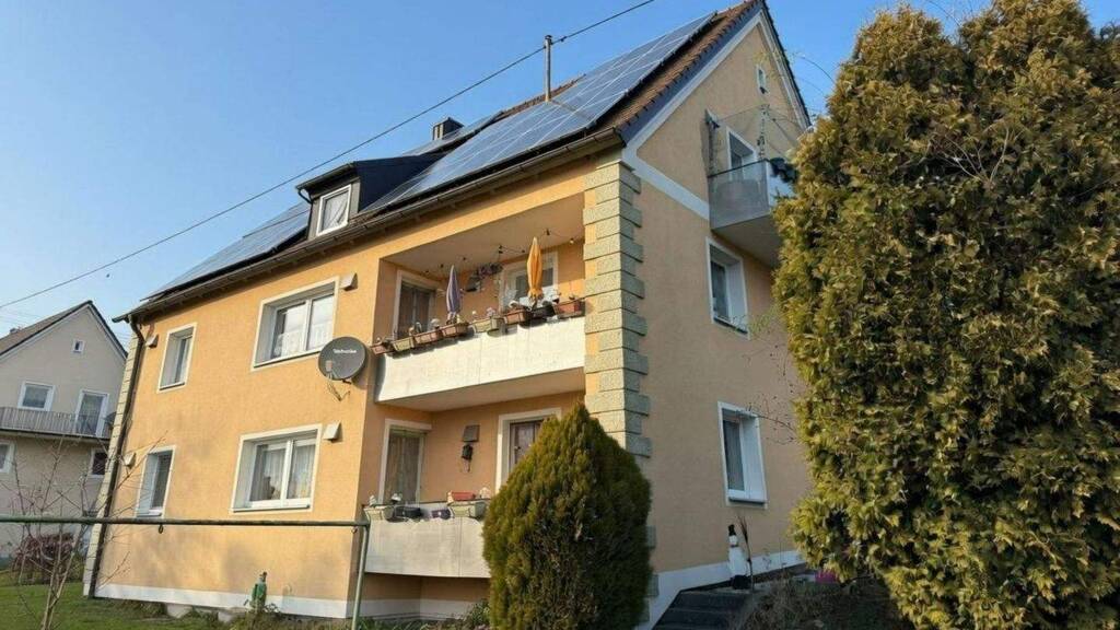 Mehrfamilienhaus zum Kauf als Kapitalanlage geeignet 449.000 € 7 Zimmer 217,1 m² 1.127,3 m² Grundstück Burgheim 86666