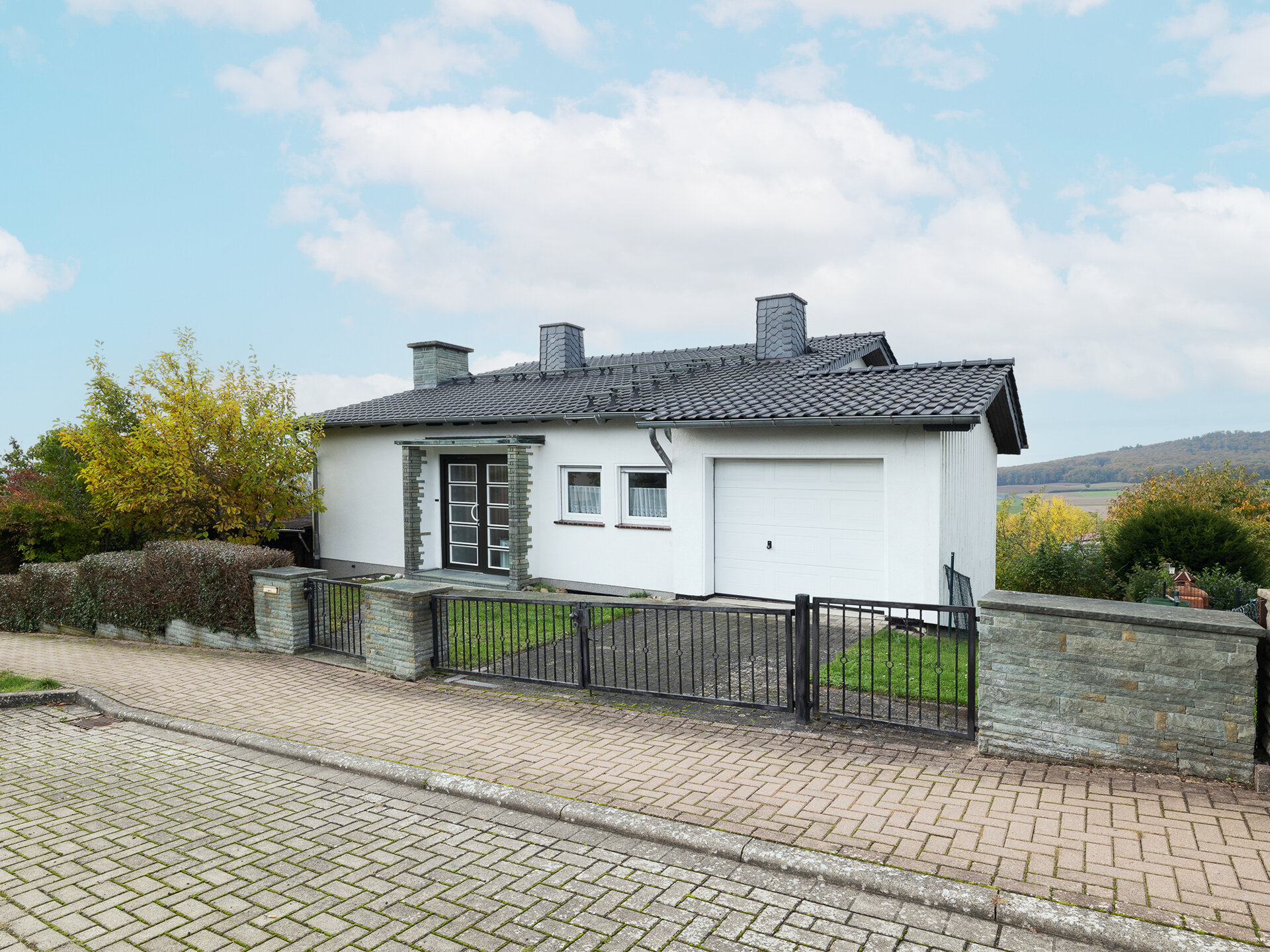 Einfamilienhaus zum Kauf 283.000 € 5 Zimmer 110,2 m²<br/>Wohnfläche 1.022 m²<br/>Grundstück Niedenstein Niedenstein 34305