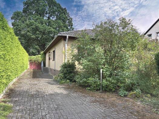 Bungalow zum Kauf 357.000 € 4 Zimmer 124 m² 850 m² Grundstück Ramlingen-Ehlershausen Burgdorf 31303