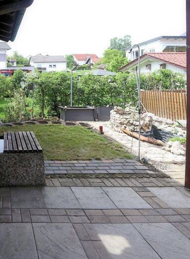 Doppelhaushälfte zum Kauf 280.000 € 2,5 Zimmer 85,7 m² 145 m² Grundstück Neumarkt-Sankt Veit Neumarkt-Sankt Veit 84494