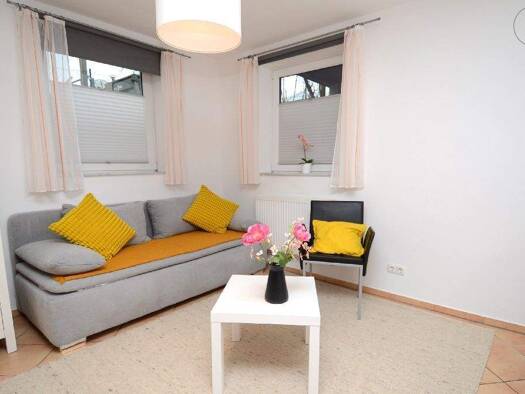 Wohnung zur Miete 980 € 1 Zimmer 47 m² 1. Geschoss frei ab 07.01.2026 Hochzoll Augsburg 86163