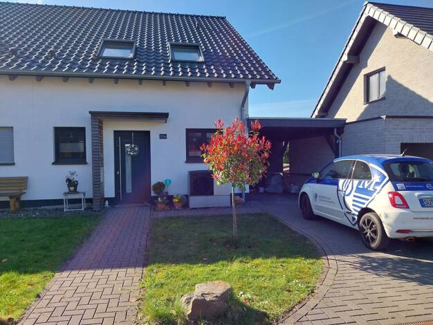 Doppelhaushälfte zur Miete 1.660 € 4 Zimmer 123 m² 320 m² Grundstück frei ab 01.07.2026 Seelscheid Neunkirchen-Seelscheid 53819