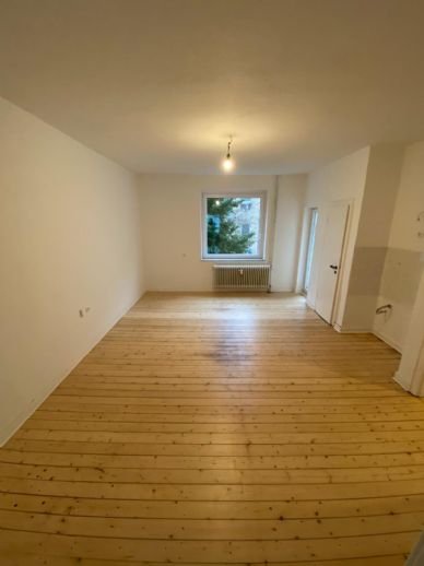 Wohnung zur Miete 621 € 2 Zimmer 69 m²<br/>Wohnfläche ab sofort<br/>Verfügbarkeit Dümptener Straße 1 Styrum Mülheim an der Ruhr 45476