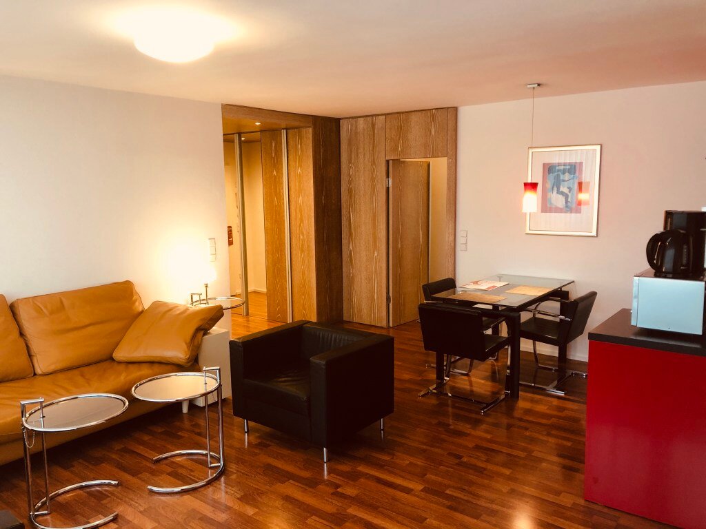 Wohnung zur Miete Wohnen auf Zeit 2.390 € 3 Zimmer 75 m²<br/>Wohnfläche 05.03.2025<br/>Verfügbarkeit Badensche Straße Wilmersdorf Berlin 10715