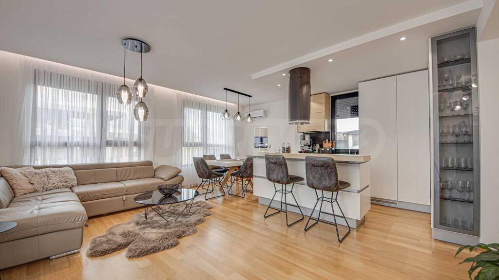 Studio zum Kauf 620.000 € 3 Zimmer 117,7 m² Sofia