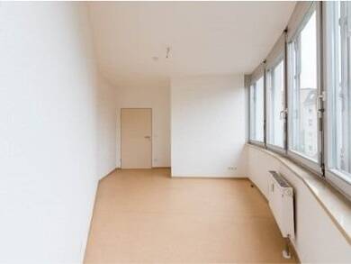 Wohnung zur Miete 300 € 2 Zimmer 39,3 m² 2. Geschoss frei ab sofort Marienstieg 3 Suhl Suhl 98527