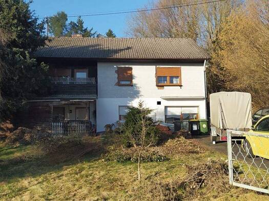 Einfamilienhaus zum Kauf 199.999 € 6 Zimmer 155 m² 1.060 m² Grundstück frei ab sofort Birstein 63633