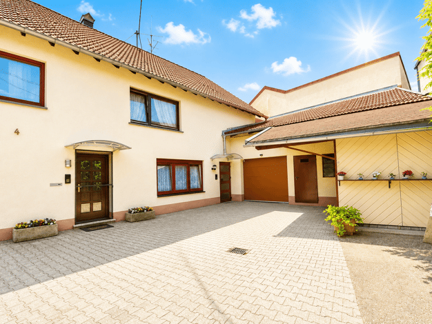 Mehrfamilienhaus zum Kauf 499.000 € 7 Zimmer 138 m² 527 m² Grundstück Obere Hafnerstraße 4 Haueneberstein Baden-Baden 76532