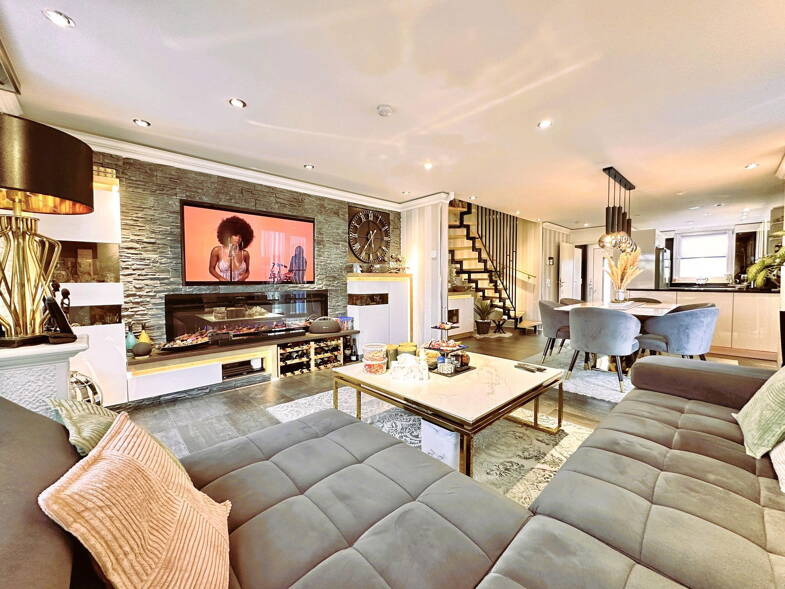 Doppelhaushälfte zum Kauf provisionsfrei 699.000 € 5 Zimmer 141 m² 233 m² Grundstück frei ab 01.08.2025 Weiskirchen Rodgau 63110