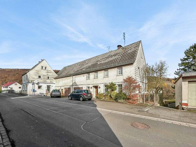 Mehrfamilienhaus zum Kauf 167.000 € 5 Zimmer 226 m² 3.175 m² Grundstück Rötsweiler Rötsweiler-Nockenthal 55767