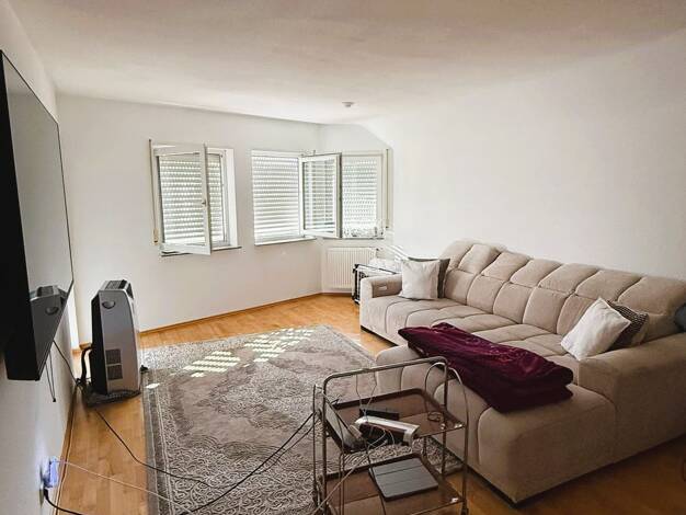 Wohnung zur Miete 850 € 2 Zimmer 70,6 m² Geschoss 1/3 frei ab 01.09.2026 Am Leimbach Oftersheim 68723