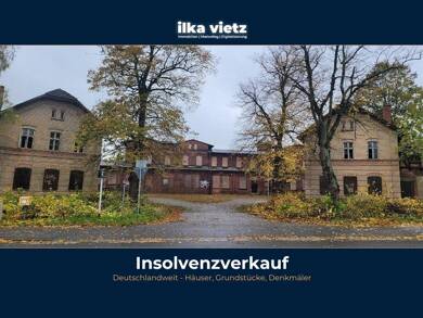 Mehrfamilienhaus zum Kauf 137.500 € 10 Zimmer 704 m² 1.967 m² Grundstück Plau Karow 19395