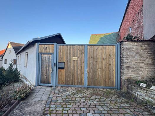 Einfamilienhaus zum Kauf 1 Zimmer 131 m² 413 m² Grundstück frei ab sofort Witterda 99189