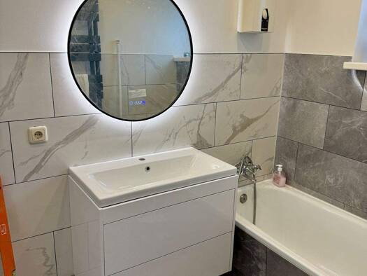 Wohnung zum Kauf provisionsfrei 339.000 € 4 Zimmer 90 m² Eißendorf Hamburg 21077