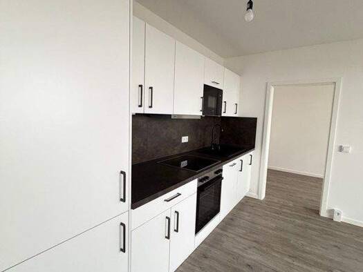 Wohnung zur Miete 1.199 € 4 Zimmer 85,8 m² 13. Geschoss Grunaer Straße 5 Pirnaische Vorstadt Dresden 01069