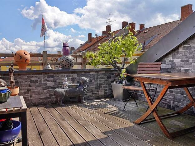Wohnung zum Kauf 315.000 € 3 Zimmer 87 m² Dachgeschoss, 5. Geschoss frei ab 01.12.2025 Steinbühl Nürnberg 90459