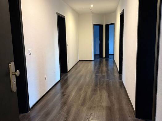 Wohnung zur Miete 1.000 € 4 Zimmer 125 m² Geschoss 3/3 frei ab sofort Werl 59457