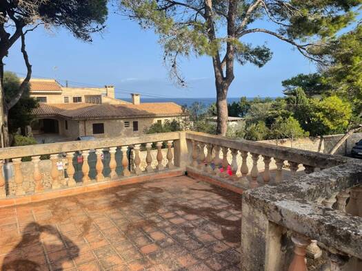 Villa zum Kauf 800.000 € 5 Zimmer 166 m² 418 m² Grundstück Porto 07680