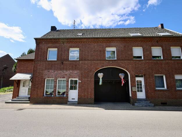 Mehrfamilienhaus zum Kauf 559.000 € 16 Zimmer 517 m² 1.118 m² Grundstück Hastenrath Gangelt 52538