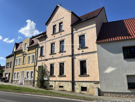 Mehrfamilienhaus zum Kauf als Kapitalanlage geeignet 103.000 € 249,2 m² 572 m² Grundstück Strehla 01616