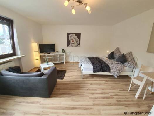 Wohnung zur Miete Wohnen auf Zeit 1.120 € 1 Zimmer 35 m² frei ab 01.01.2026 Innenstadt Rosenheim 83022