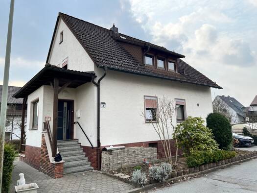 Einfamilienhaus zum Kauf 210.000 € 6 Zimmer 124 m² 690 m² Grundstück frei ab sofort Wildenheid Neustadt 96465