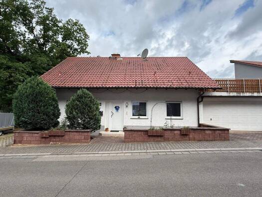 Haus zum Kauf 420.000 € 7 Zimmer 164 m² 509 m² Grundstück Lambrecht 67466