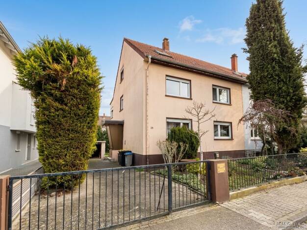Mehrfamilienhaus zum Kauf 579.000 € 6 Zimmer 148 m² 421 m² Grundstück Neckarau Neckarau 68199