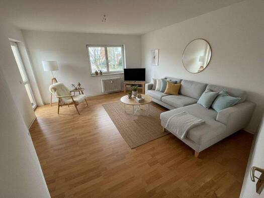 Wohnung zur Miete 360 € 2 Zimmer 51,6 m² 1. Geschoss frei ab 01.05.2026 Breite Straße 28 Altenweddingen Sülzetal 39171