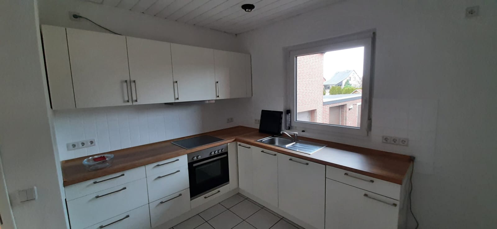 Maisonette zur Miete 900 € 3,5 Zimmer 94 m²<br/>Wohnfläche EG<br/>Geschoss 01.11.2024<br/>Verfügbarkeit Weyhausen 38554