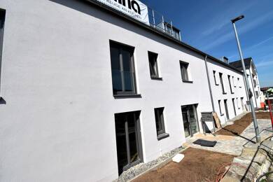 Wohnung zur Miete - Neubau 1.543 € 4 Zimmer 117 m² 1. Geschoss frei ab 01.06.2025 An den Fichtenäckern 10 Veitshöchheim Veitshöchheim 97209