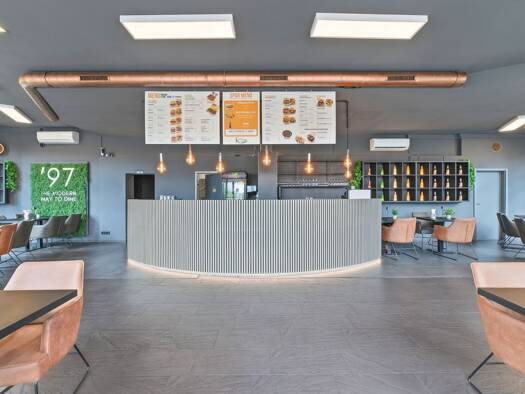 Restaurant zur Miete 3.380 € 160 m² Gastrofläche Mitte Sindelfingen 71063