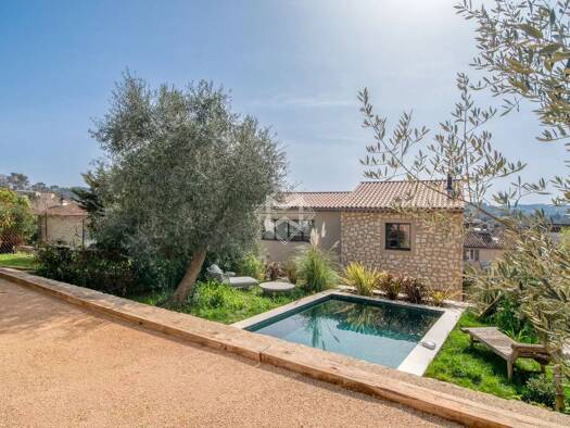 Haus zum Kauf 1.690.000 € 177 m² 816 m² Grundstück Le Village Valbonne 06560