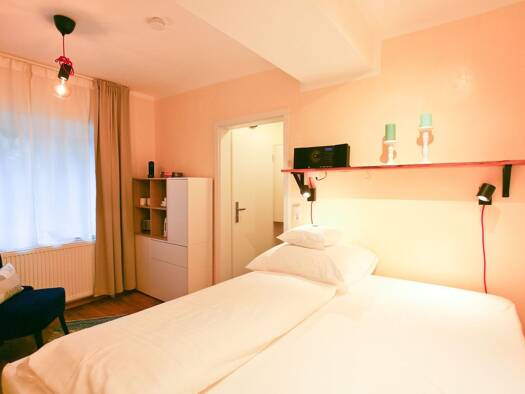 Wohnung zur Miete Wohnen auf Zeit 1.050 € 1 Zimmer 19 m² frei ab sofort Roter Graben 9 Marburg 35037